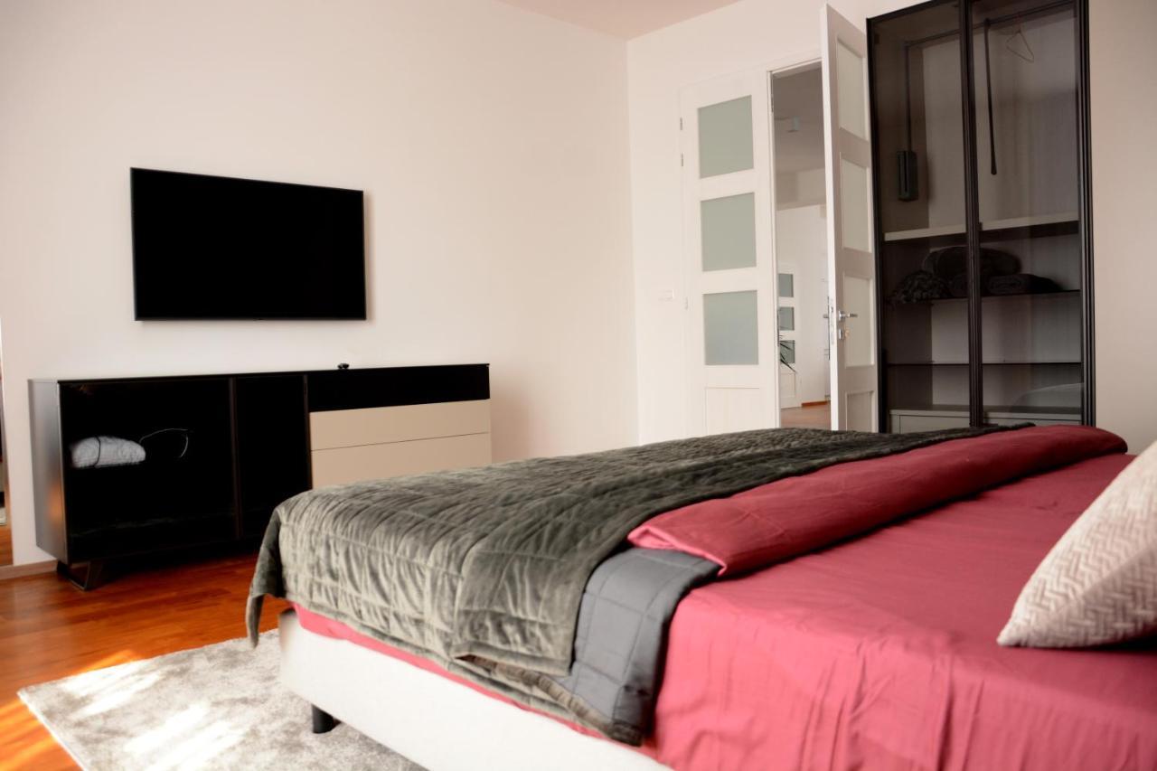 Premium Apartment Near Banska Bystrica Square With Two Big Bedrooms Eksteriør bilde