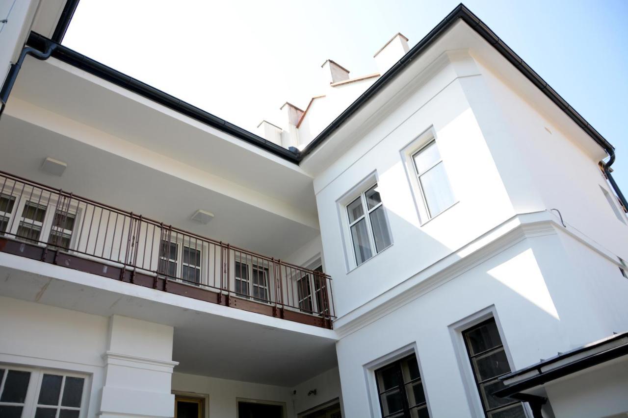 Premium Apartment Near Banska Bystrica Square With Two Big Bedrooms Eksteriør bilde